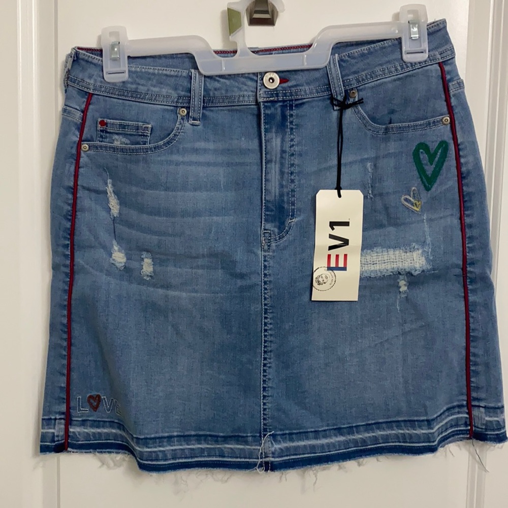 ELLEN DEGENERES Brand EV1 Heart Jean Skirt